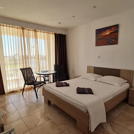 Casa Bellevue Gazde/Camere de închiriat