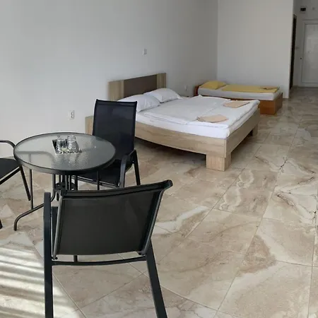 Casa Bellevue Homestay Costinesti