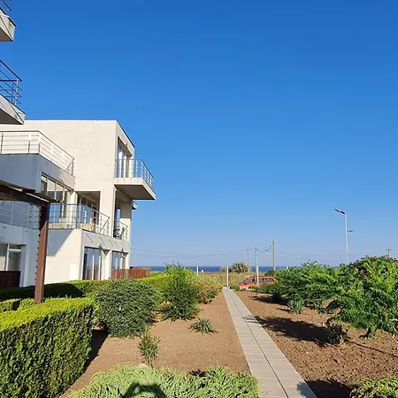 Casa Bellevue Homestay Costinesti
