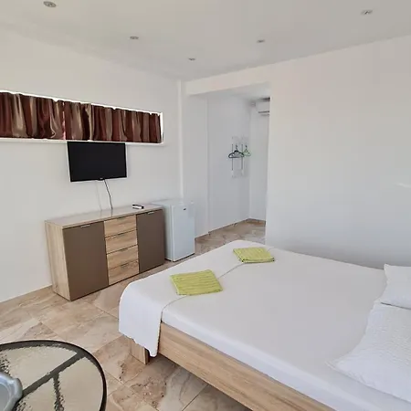 Casa Bellevue Homestay *